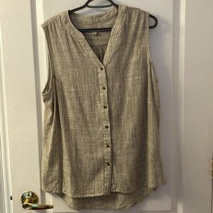 Women’s sleeveless Weatherproof Vintage XL top in Rayon/linen blend